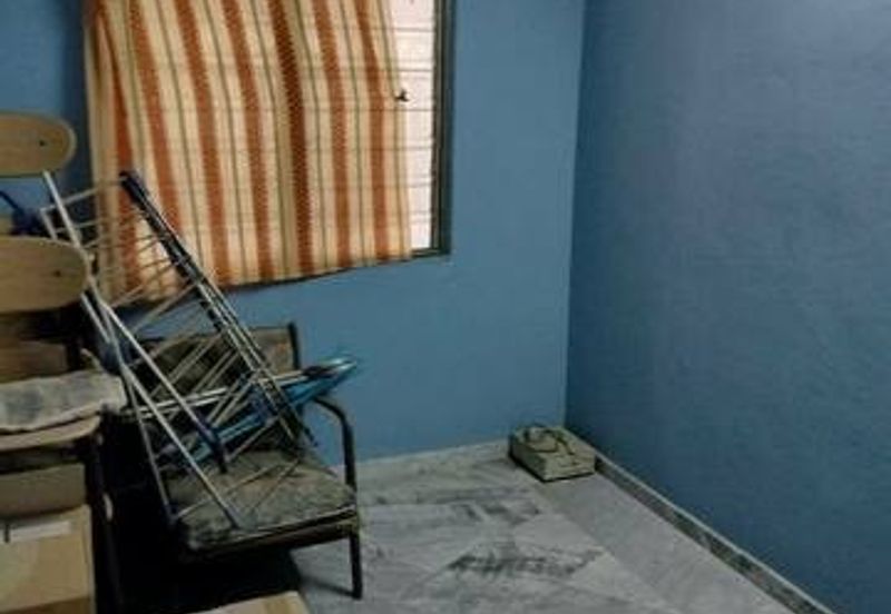 Not Low Cost Cheap Sale Pengkalan Indah Double Storey Desa Pakatan Pinji Mewah