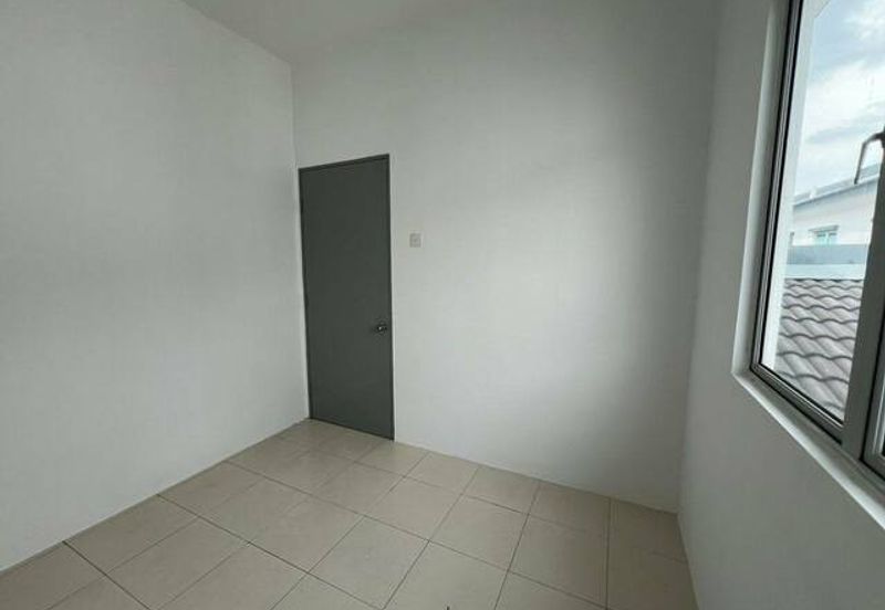 Brand New Intermediate Corner Meru Perdana Scientex Idaman Chepor Chemor Suria Halaman Impian