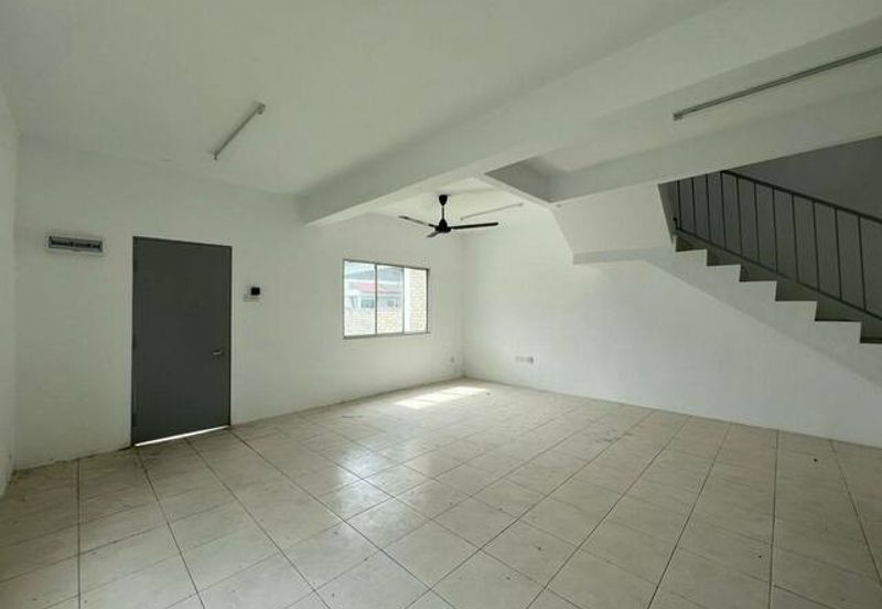 Brand New Intermediate Corner Meru Perdana Scientex Idaman Chepor Chemor Suria Halaman Impian