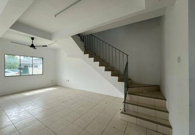 Brand New Intermediate Corner Meru Perdana Scientex Idaman Chepor Chemor Suria Halaman Impian