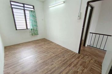 Below Market Value 20% Full Loan Good Condition)Menglembu Sepakat Arkid Rasi Jaya Wang