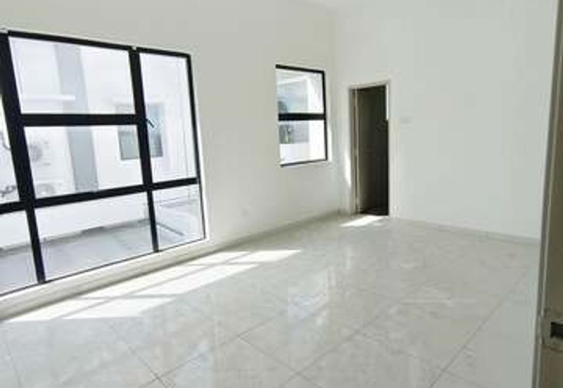 Brand New Gate Guard Tight Security Lapangan Perdana Akasia Panorama The Gulf Botani