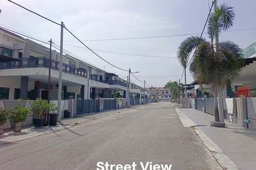 Brand New Gate Guard Tight Security Lapangan Perdana Akasia Panorama The Gulf Botani