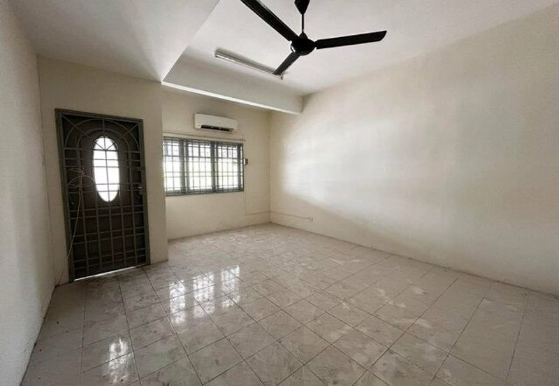 Cheap Sale 5 Room 2.5 Storey Menglembu Impiana Adril Wang Bestari Timur Bukit Merah Lahat