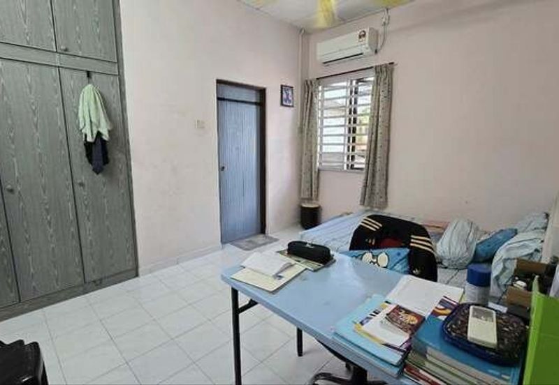 Cheap Sale Bungalow 40*90 Pasir Puteh Station 18 Pengkalan Ipoh Town Shatin Sppk