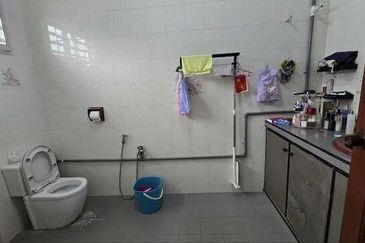 Cheap Sale Bungalow 40*90 Pasir Puteh Station 18 Pengkalan Ipoh Town Shatin Sppk