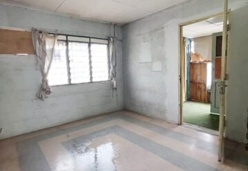 Corner Double Storey Full Loan Low Down Pengkalan Indah Desa Pakatan Station 18 Pinji Mewah