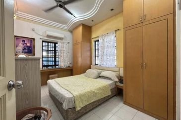 Corner Single Storey Good Condition Menglembu Timur Merah Bestari Impiana Adril