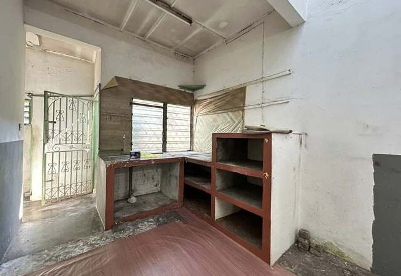 Full Loan Cheap Sale 22x75 Single Storey Lahat Sri Wang Badri Shah Desa Baru