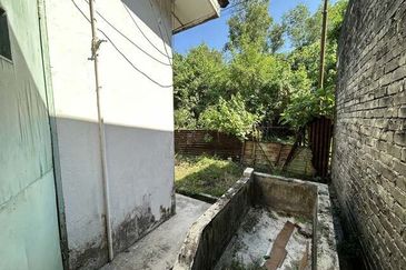 Full Loan Cheap Sale 22x75 Single Storey Lahat Sri Wang Badri Shah Desa Baru