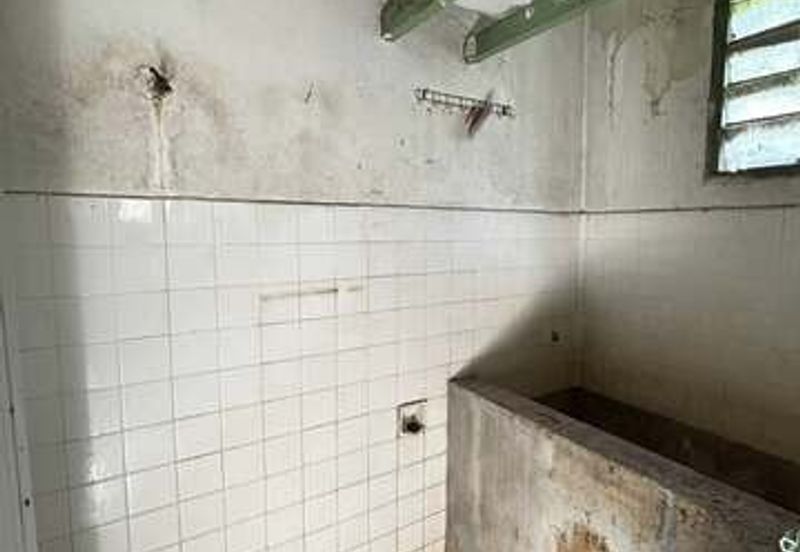 Full Loan Cheap Sale 22x75 Single Storey Lahat Sri Wang Badri Shah Desa Baru