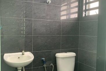 Renovated Full Loan 20x70 Single Storey Lahat Sri Wang Badri Shah Desa Baru