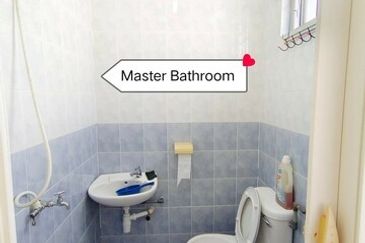 Fully Furnish Mid Floor Permai Lake View Bandar Baru Putra Garden Alpine Pakatan Jaya