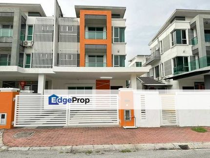 Gate Guard Easy Parking Bercham Ridgewood Nova Pakatan Jaya Ipoh Garden East, Perak, Ipoh