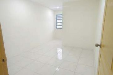 Reno 100k 22x70 Fully Reno Refurbish Menglembu Kledang Arkid Rasi Jaya Timur Barat