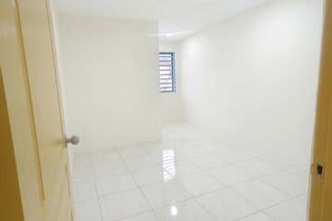 Reno 100k 22x70 Fully Reno Refurbish Menglembu Kledang Arkid Rasi Jaya Timur Barat