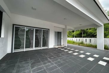 Big Size Corner Lot 3820sf Lahat Bestari Bistari Mines Gerbang Baru Sri Wang Badri Shah 