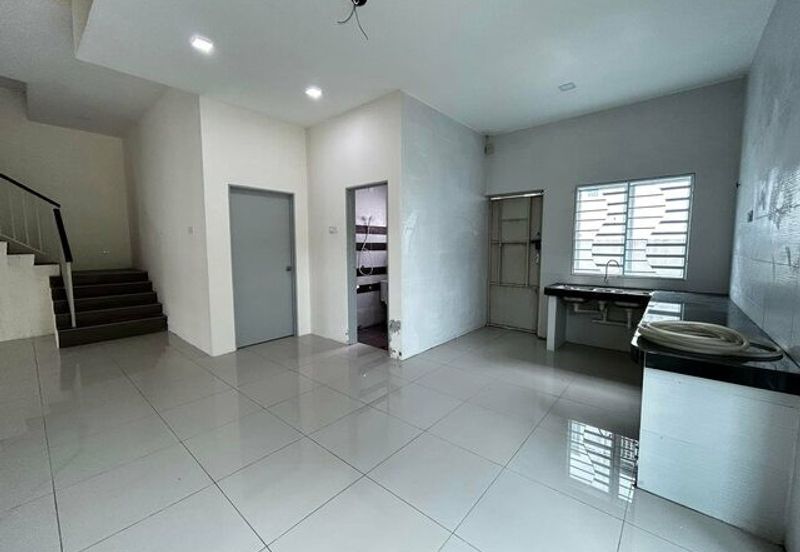 Big Size Corner Lot 3820sf Lahat Bestari Bistari Mines Gerbang Baru Sri Wang Badri Shah 