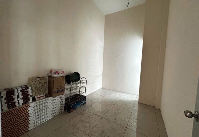 Big Size Corner Lot 3820sf Lahat Bestari Bistari Mines Gerbang Baru Sri Wang Badri Shah 