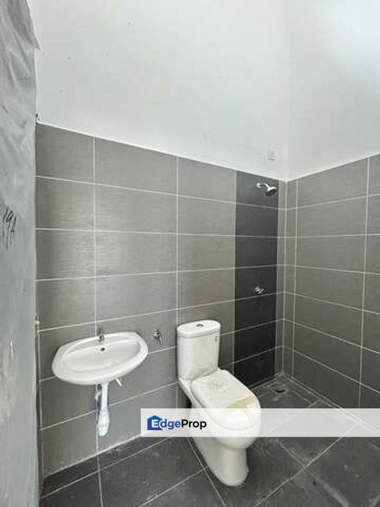 Gate Guard Cheap New Semi D Single Storey)Klebang Baiduri Kelebang Bertuah Bayu, Perak, Chemor