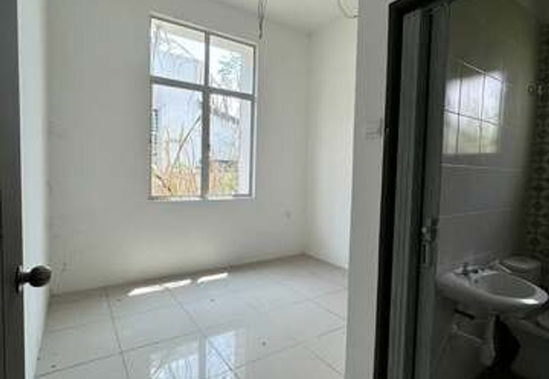 Gate Guard Cheap New Semi D Single Storey)Klebang Baiduri Kelebang Bertuah Bayu