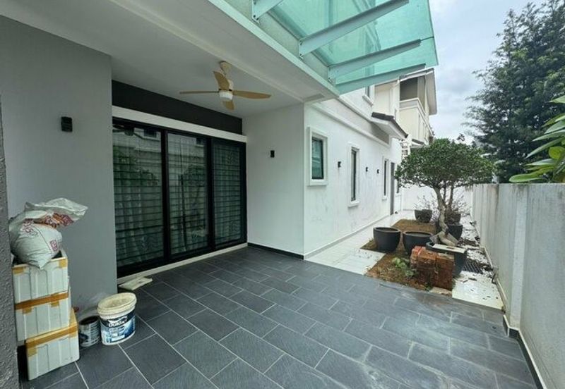 FREEHOLD Gate Guard High End Area SERI TERATAI BOTANI Gulf Panorama Lapangan Perdana
