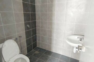 Brand New Semi D Pengkalan Elemen 18 Timah Bersatu Pinji Mewah Perdana Indah Station 18