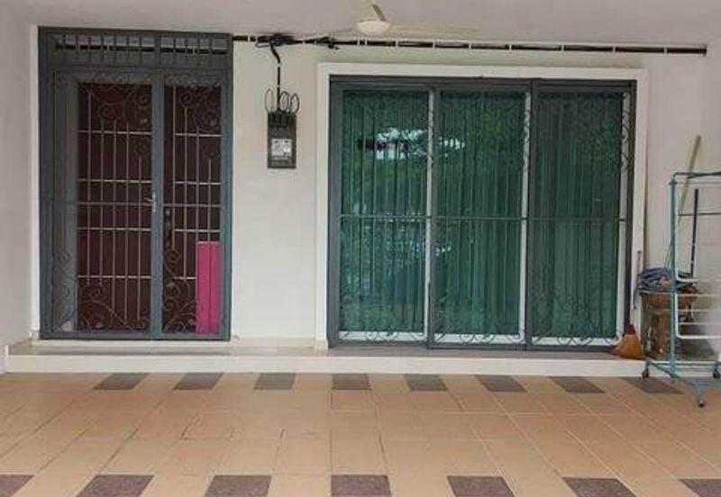 Gate Guard Partly Furnish Pengkalan Precinct 18 Station 18 Pasir Puteh Pinji Indah Tiara Mewah