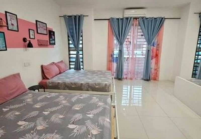 Fully Furnish Gate Guard Pengkalan Precint 18 Pasir Puteh Station 18 Indah Pinji Mewah Tiara