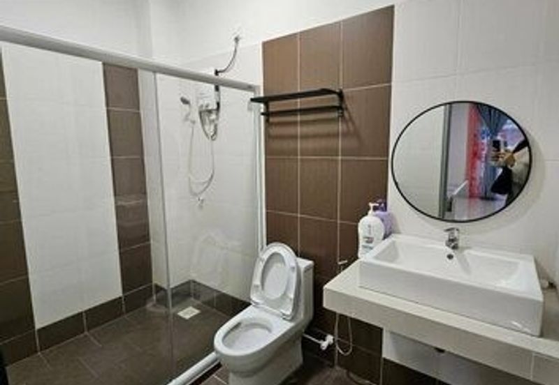 Fully Furnish Gate Guard Pengkalan Precint 18 Pasir Puteh Station 18 Indah Pinji Mewah Tiara