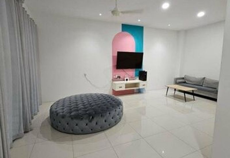 Fully Furnish Gate Guard Pengkalan Precint 18 Pasir Puteh Station 18 Indah Pinji Mewah Tiara