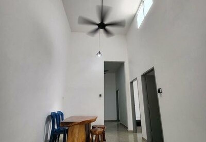 Gate Guard Meru Tropika Single Storey Fully Furnish)Perdana Klebang Chemor Chepor Jelapang