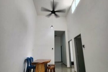 Gate Guard Meru Tropika Single Storey Fully Furnish)Perdana Klebang Chemor Chepor Jelapang