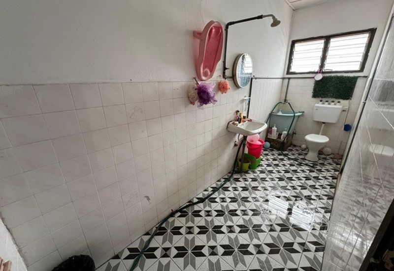 Cheap Sale Full Loan Below Market Value Bercham Taman Mujur Anjung Bercham Megah Mewah Dermwan