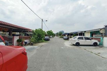 Full Loan & Tiles Tambun Taman Malar Bercham Pakatan Jaya Perpaduan Bandar Baru Putra Tanjung Rambutan