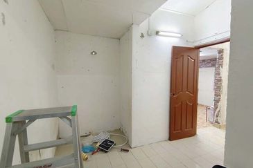 Full Loan & Tiles Tambun Taman Malar Bercham Pakatan Jaya Perpaduan Bandar Baru Putra Tanjung Rambutan