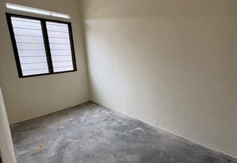Newly Painted Move In Condition Buntong Ria Falim Mas Silibin Rishah First Garden Menglembu