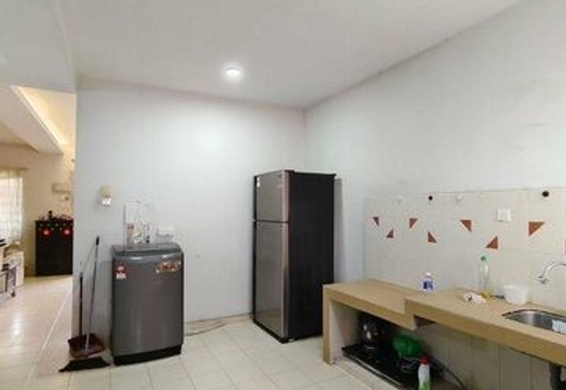 Cheap Sale Full Loan 100% FREEHOLD Botani Palma Margosa Sutera Hartamas Pulai Height