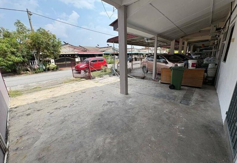 Newly Painted Move In Condition Buntong Ria Falim Mas Silibin Rishah First Garden Menglembu