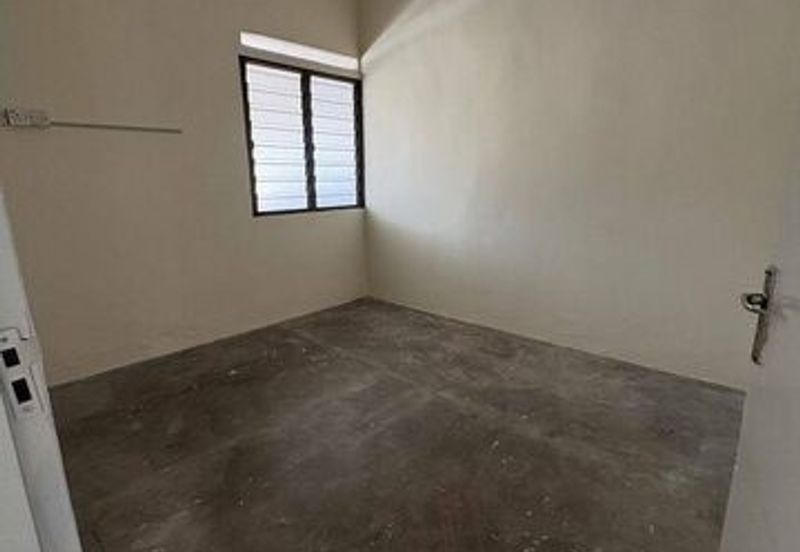 Newly Painted Move In Condition Buntong Ria Falim Mas Silibin Rishah First Garden Menglembu