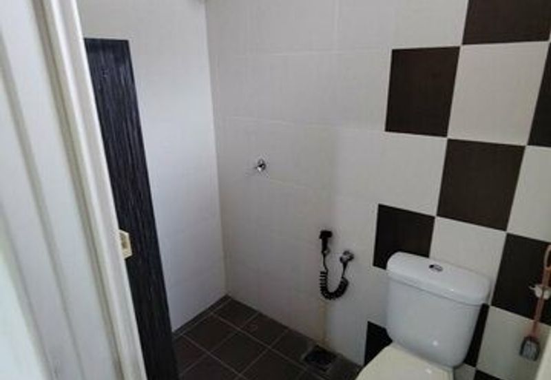 End Lot Good Condition Falim Indah Double Storey Ipoh Town Silibin Buntong Rishah Menglembu