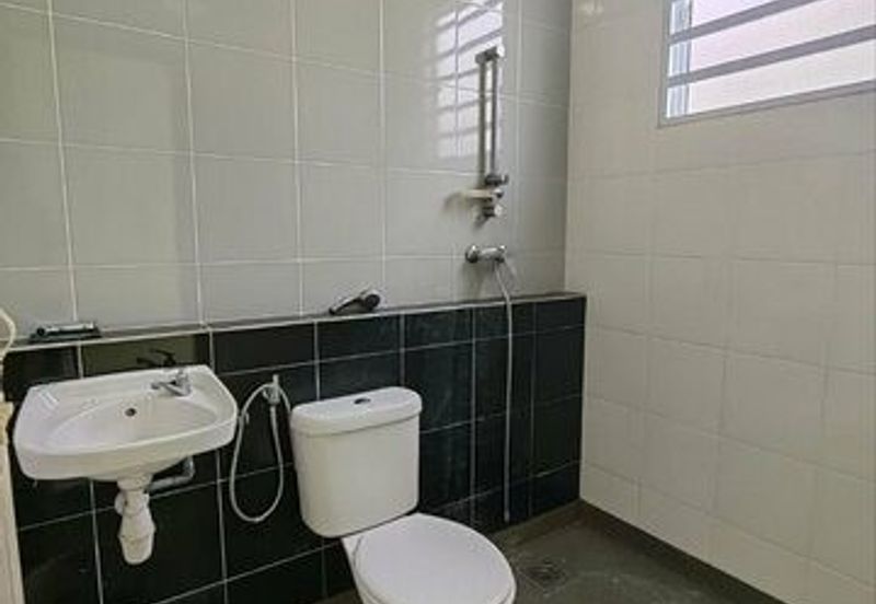 Newly Painted Good Condition Klebang Kelebang Mutiara Bayu Bertuah Putra Restu Tasek