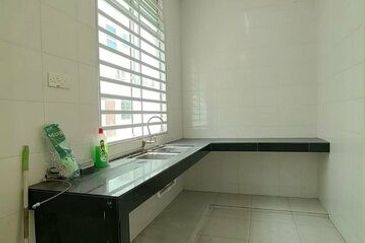 Newly Painted Good Condition Klebang Kelebang Mutiara Bayu Bertuah Putra Restu Tasek