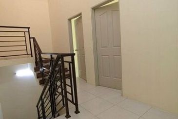 Newly Painted Good Condition Klebang Kelebang Mutiara Bayu Bertuah Putra Restu Tasek