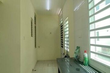 Newly Painted Good Condition Klebang Kelebang Mutiara Bayu Bertuah Putra Restu Tasek