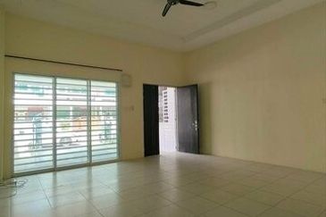 Newly Painted Good Condition Klebang Kelebang Mutiara Bayu Bertuah Putra Restu Tasek