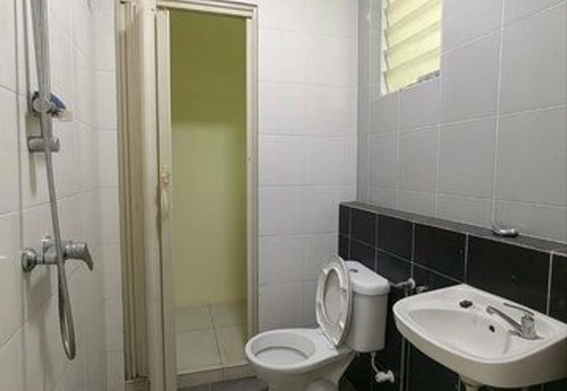 Newly Painted Good Condition Klebang Kelebang Mutiara Bayu Bertuah Putra Restu Tasek