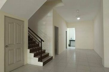 Newly Painted Good Condition Klebang Kelebang Mutiara Bayu Bertuah Putra Restu Tasek