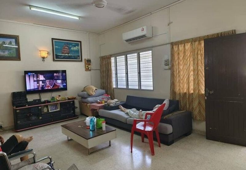 Walk to Shop Hot Area Ipoh Garden FREEHOLD 22*70 Canning Fair Park Simee Town