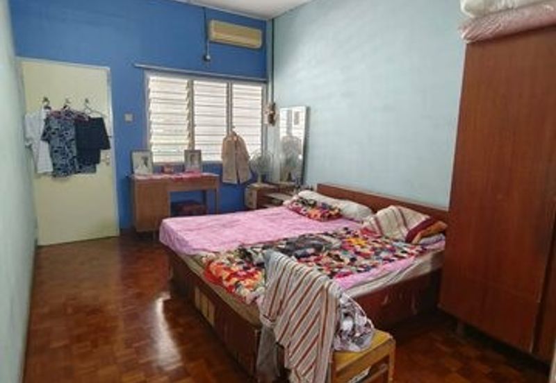 Walk to Shop Hot Area Ipoh Garden FREEHOLD 22*70 Canning Fair Park Simee Town